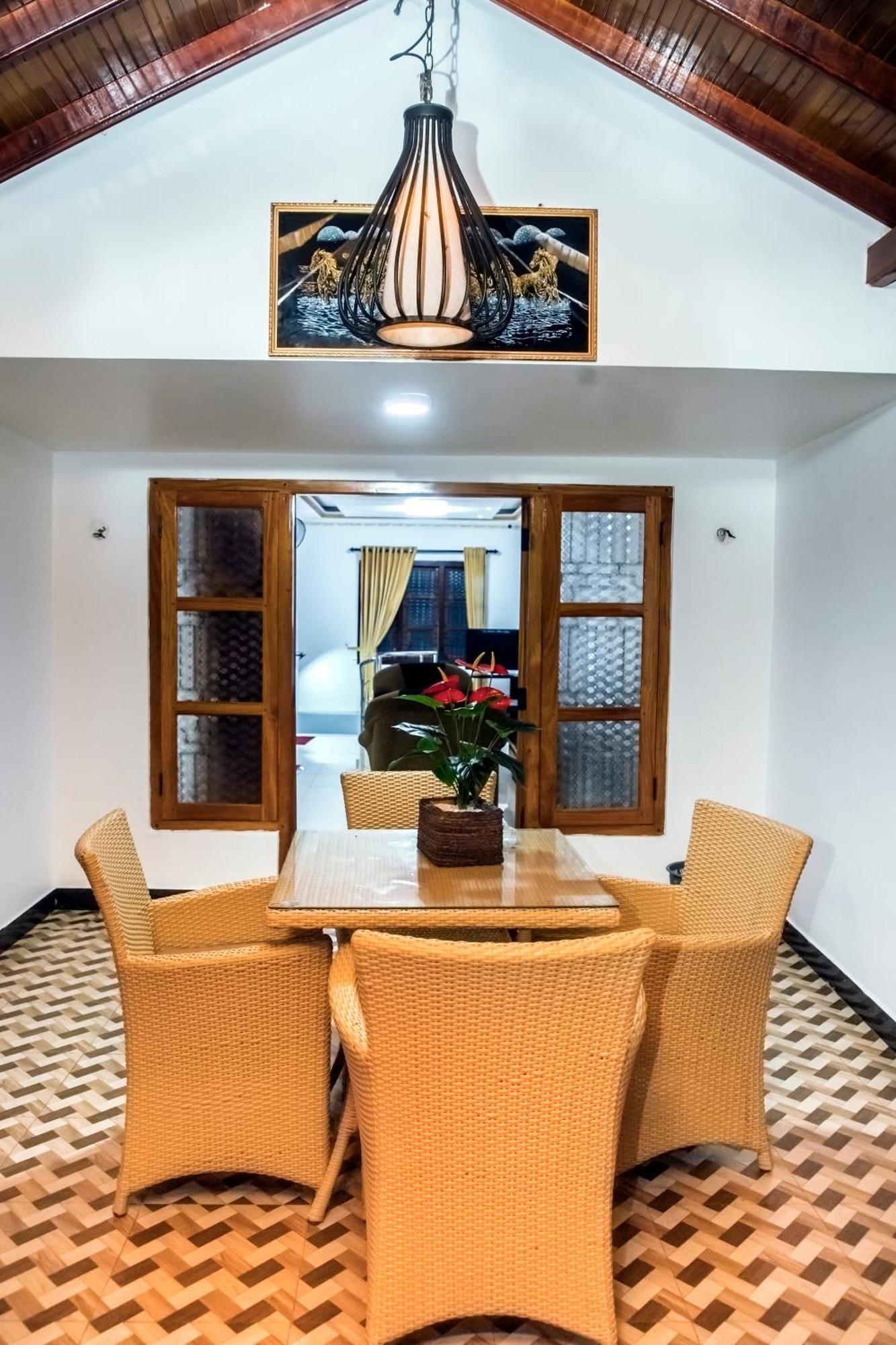 Golden Star Guest House Джафна Екстер'єр фото