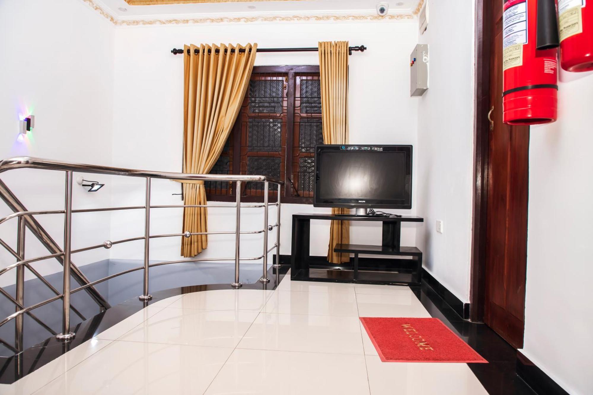 Golden Star Guest House Джафна Екстер'єр фото